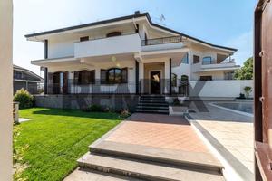 Villa singola - Aci Sant'Antonio