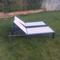 Lettini da giardino.