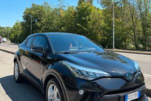 AutoTOYOTA C-HR 1.8 HYBRID ACTIVE – AUTOMATICA – 3