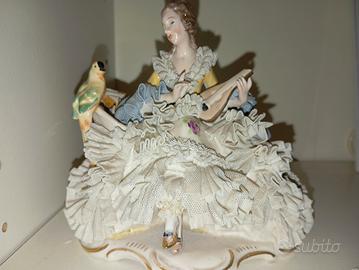 statuetta porcellana tedesca 