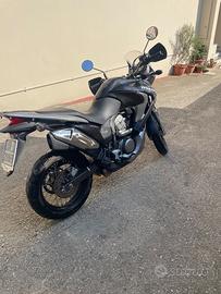 Transalp 700 con solo 6200 km