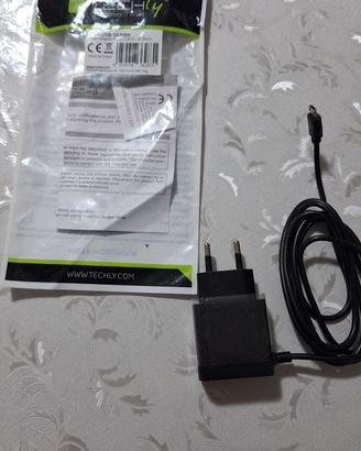 caricabatterie con micro usb