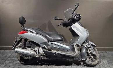 X-Max  Yamaha 250
