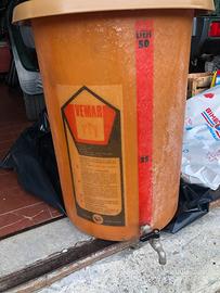 contenitore per vino o olio in vetroresina