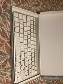 Tastiera apple