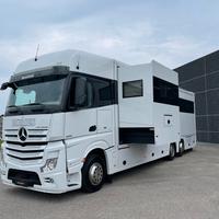 Van trasporto 6 cavalli Mercedes Actros Gigaspace