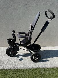 Triciclo Kinderkraft con maniglione