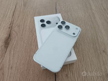 iPhone 17 Pro Max 256Gb Silver PERFETTO GARANZIA