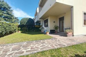 PORZIONE DI BIFAMILIARE A VERONA