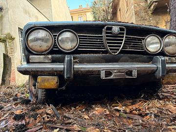 Alfa Romeo 1750 berlina