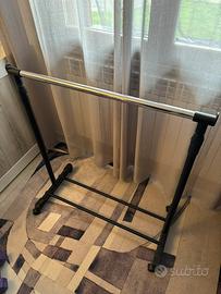 Rastrelliera per abiti, stand appendiabiti