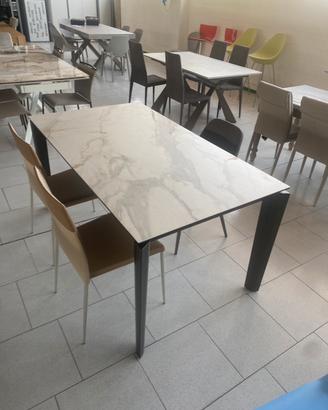 Tavolo in cristal ceramica marmo allungabile