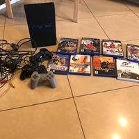 VIDEO GIOCO PS2 BASE + 8 GIOCHI