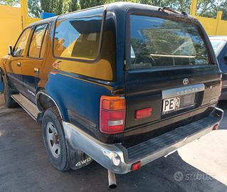 Toyota 4 runner 1994 per ricambi (2a)