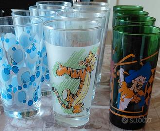 Lotto 12 bicchieri vintage Disney e decorati