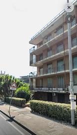 Studio associato o residenza anziani