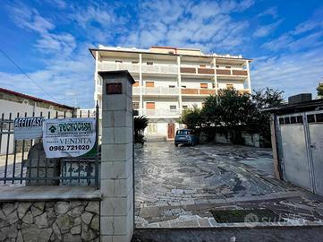 2 LOCALI A NOCERA TERINESE