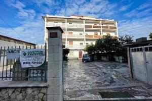 2 LOCALI A NOCERA TERINESE