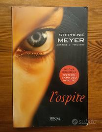 Libro l'ospite Stephenie Meyer con capitolo inedit
