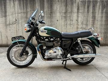 TRIUMPH  BONNEVILLE T100 anno 2009