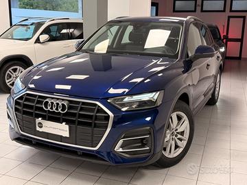 Audi Q5 2.0 tdi S-tronic 163cv Iva esposta