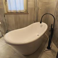 Vasca da bagno Treesse