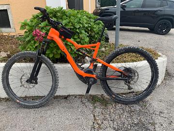 Specialized turbo levo