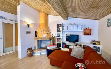 TRE LOCALI CON CANTINA E BOX DOPPIO