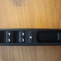 Interruttore di comando alzacristallo elettrico