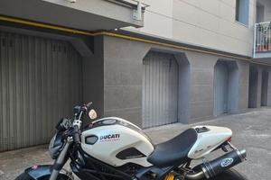 ducati monster 696 2008 