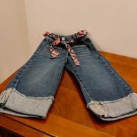 Pantaloni jeans bambina con fiocco 