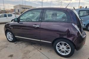 Lancia Ypsilon 1.4 Oro Ecochic GPL