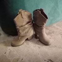 Stivali in camoscio primaverili