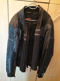 giubbotto in pelle da moto 