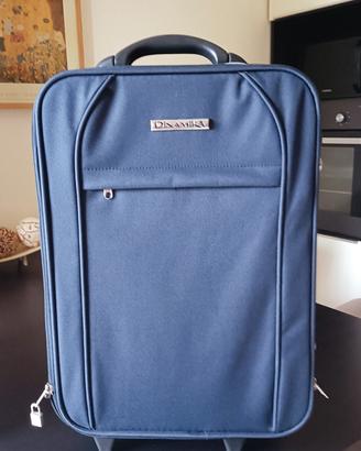 Trolley da cabina + trousse da viaggio