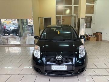 Toyota Yaris 1000 5 porte
