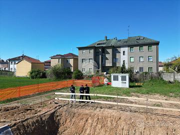 2 LOCALI A RHO