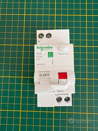 Magnetotermico differenziale 1P 20A 30mA SCHNEIDER