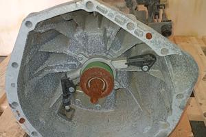 Cambio Mercedes Sprinter 2.2 CDI 6M anno 2000/5