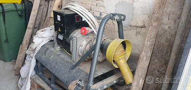 Generatore di corrente a trattore