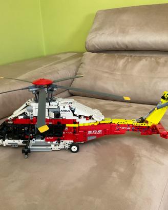 Lego tecnich