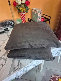 2 cuscini Alcantara