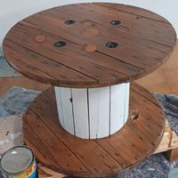 Tavolino realizzato con bobina legno – Noce