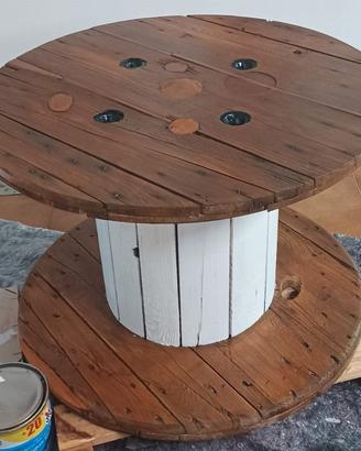 Tavolino realizzato con bobina legno – Noce