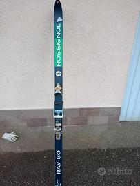 Sci Rossignol RAY80 con attacchi Salomon 555 e.