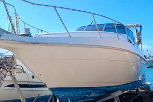 Cruiser americano Glasstream 25 300 cv 4 TEMPI