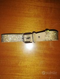 Cintura donna color beige. 