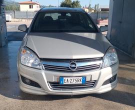 OPEL Astra 3ª serie - 2010