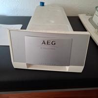 AEG Asciugatrice Serbatoio