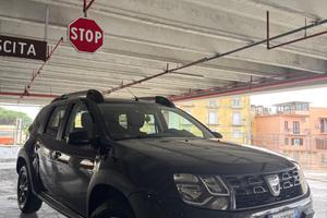 Dacia Duster Black Shadow 1.5 dCi – 2017 – Full